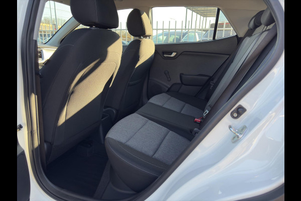 Kia Stonic 1.0 T-GDi MHEV ComfortLine | Apple Carplay & Android Auto | Airco | Bluetooth | DAB |