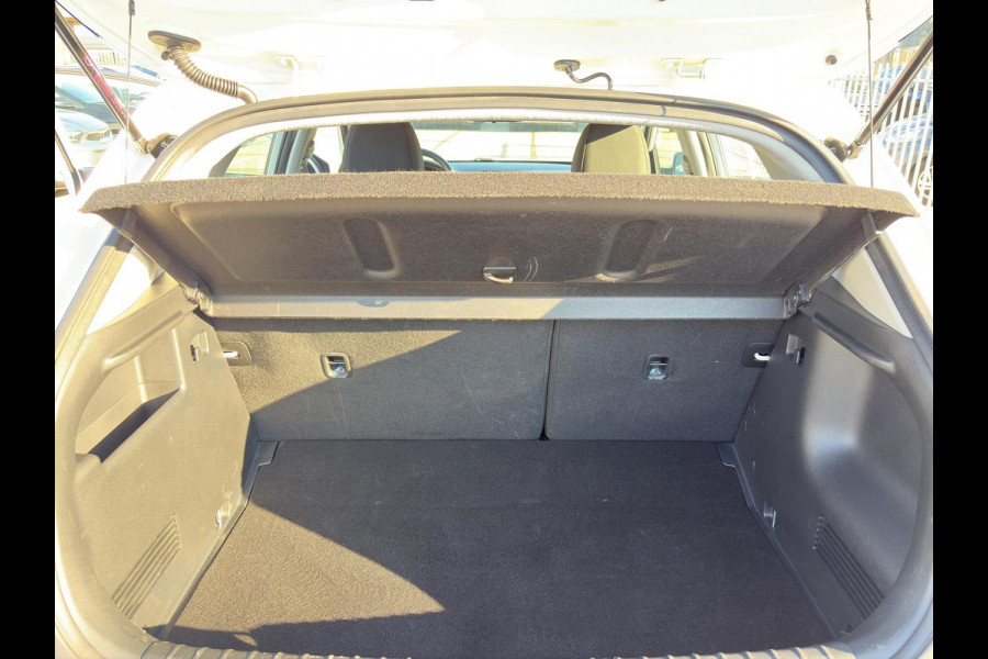 Kia Stonic 1.0 T-GDi MHEV ComfortLine | Apple Carplay & Android Auto | Airco | Bluetooth | DAB |