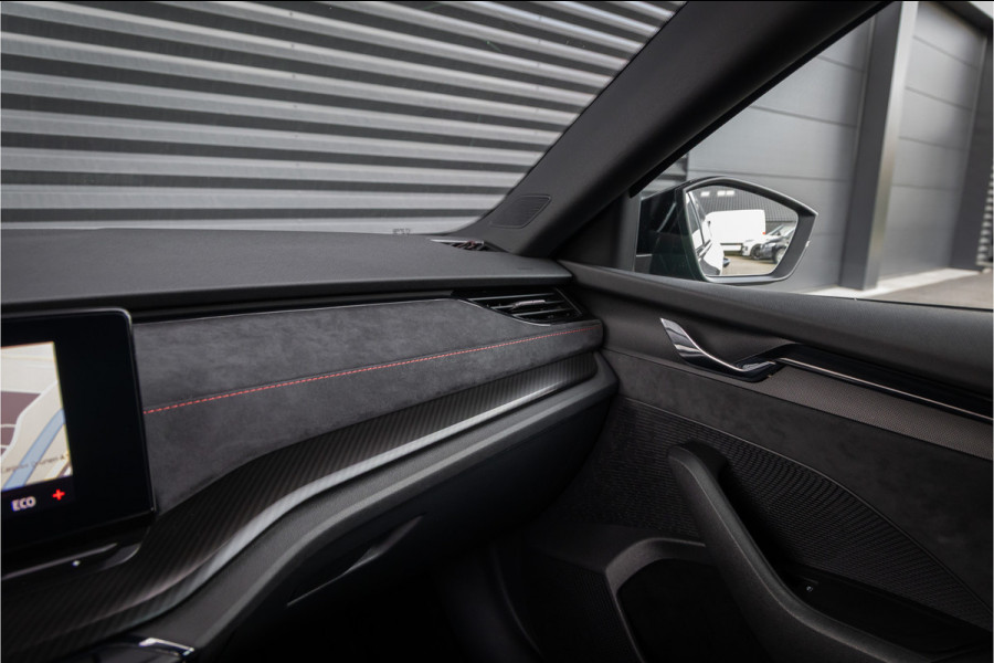 Škoda Octavia Combi RS iV PHEV Business -Matrix- stoelverwarming