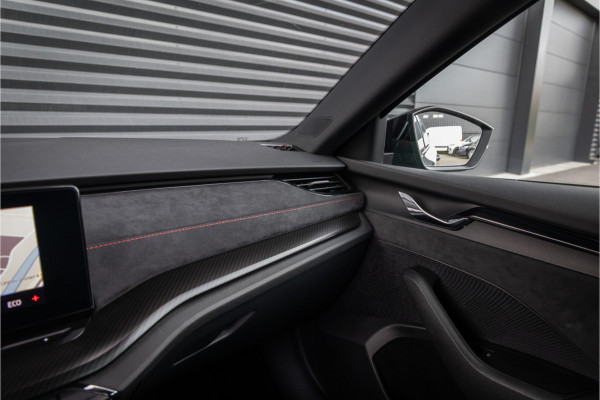 Škoda Octavia Combi RS iV PHEV Business -Matrix- stoelverwarming