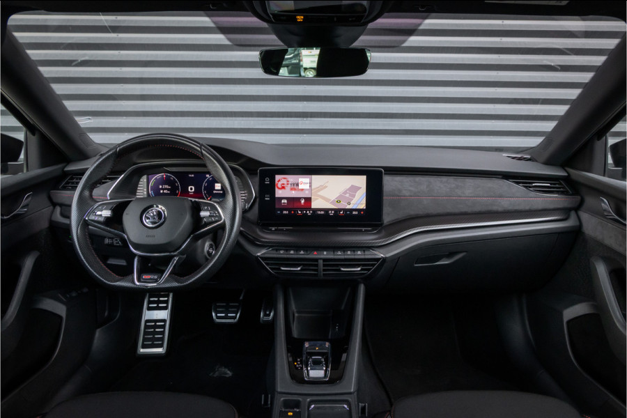 Škoda Octavia Combi RS iV PHEV Business -Matrix- stoelverwarming