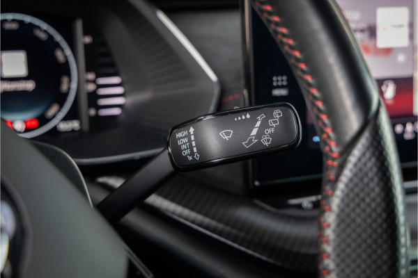 Škoda Octavia Combi RS iV PHEV Business -Matrix- stoelverwarming