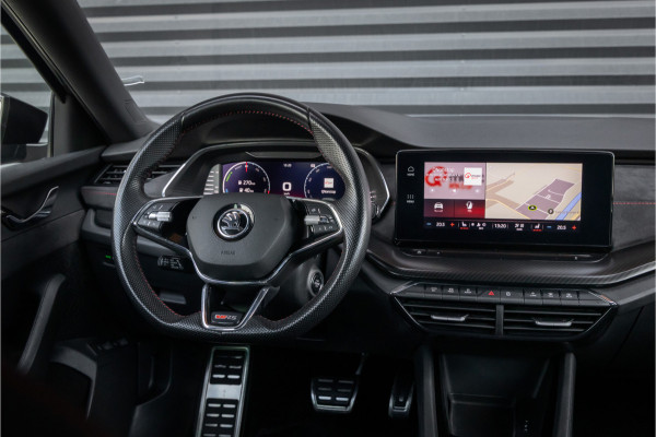 Škoda Octavia Combi RS iV PHEV Business -Matrix- stoelverwarming