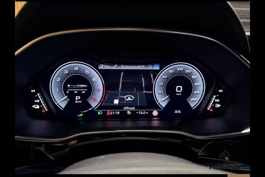 Audi Q3 45 TFSI e S edition Black edition. Trekhaak. Navi. 19 inch. Camera.