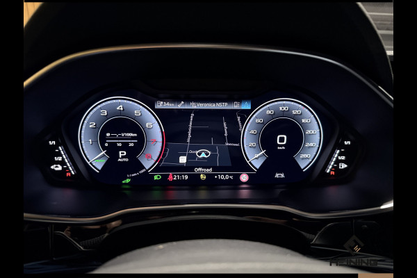 Audi Q3 45 TFSI e S edition Black edition. Trekhaak. Navi. 19 inch. Camera.