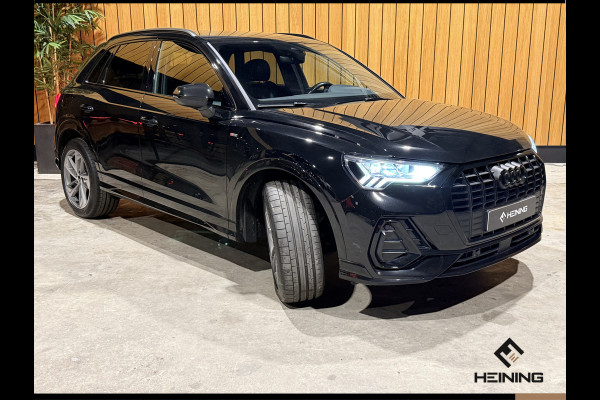 Audi Q3 45 TFSI e S edition Black edition. Trekhaak. Navi. 19 inch. Camera.