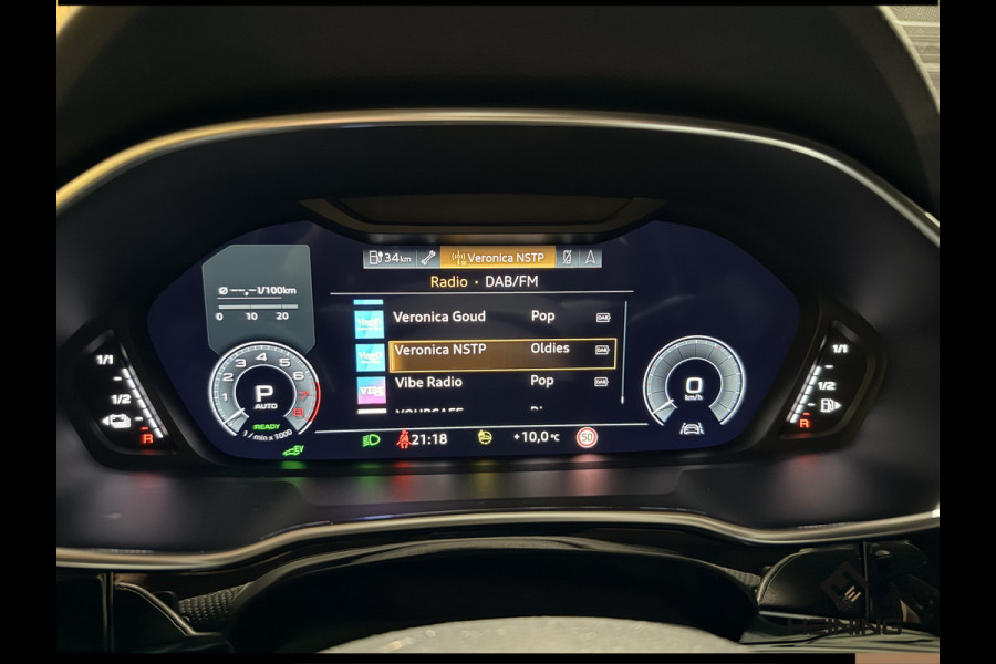 Audi Q3 45 TFSI e S edition Black edition. Trekhaak. Navi. 19 inch. Camera.