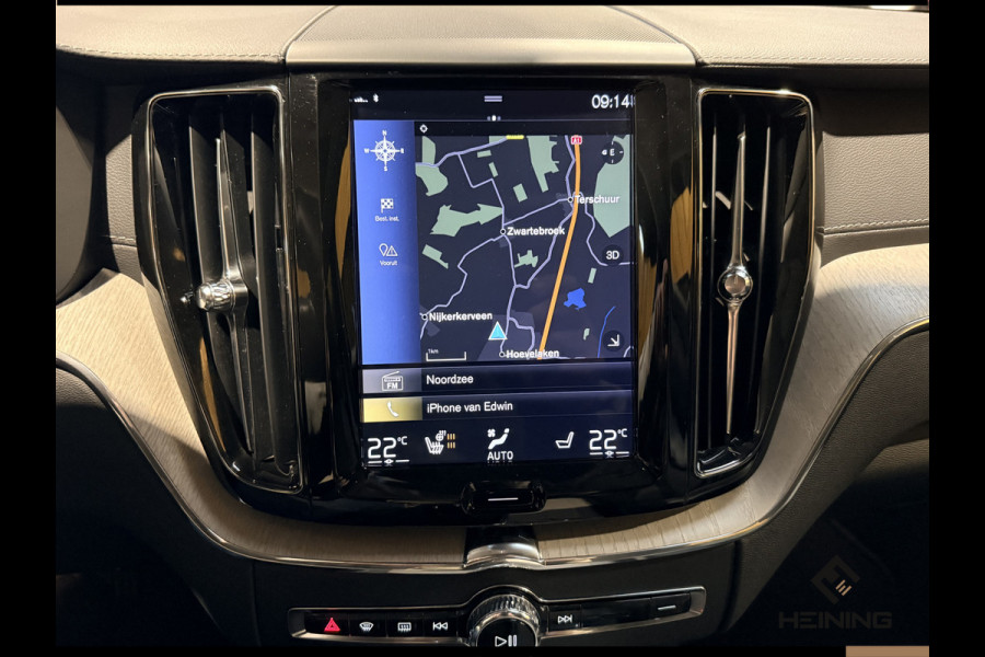 Volvo XC60 2.0 T5 Inscription. Pano. Apple-carplay. Navi. Leer. Winterwielen. Hollandse auto met NAP
