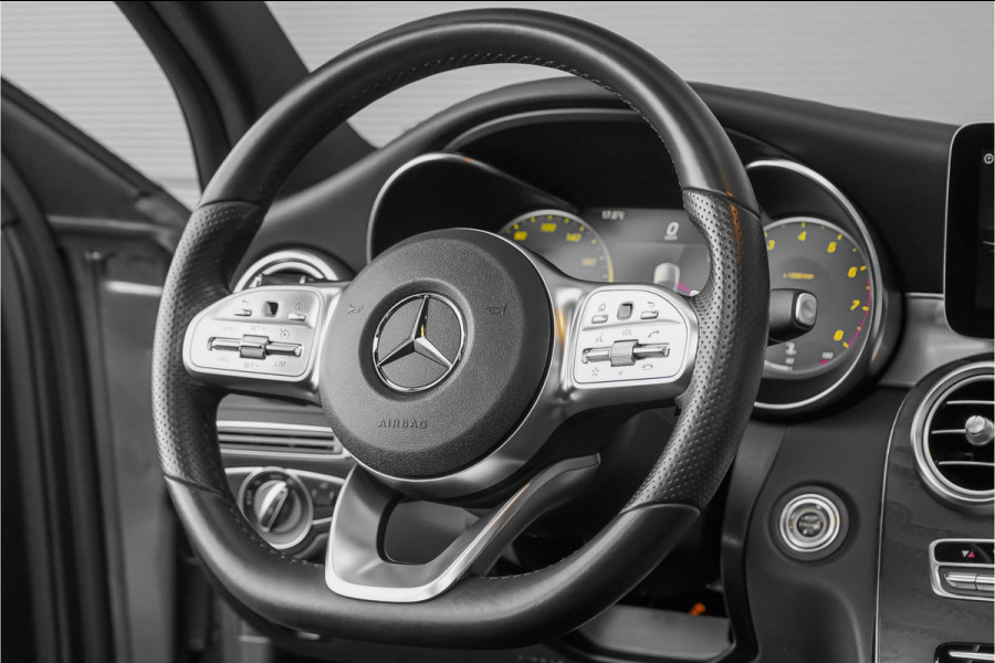 Mercedes-Benz C-Klasse 180 Business Solution AMG Pano Camera