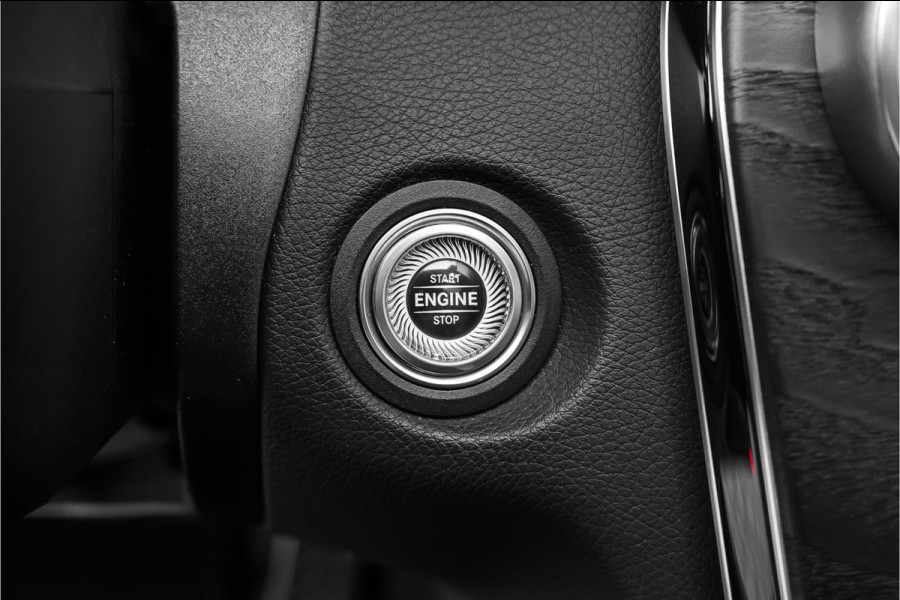 Mercedes-Benz C-Klasse 180 Business Solution AMG Pano Camera