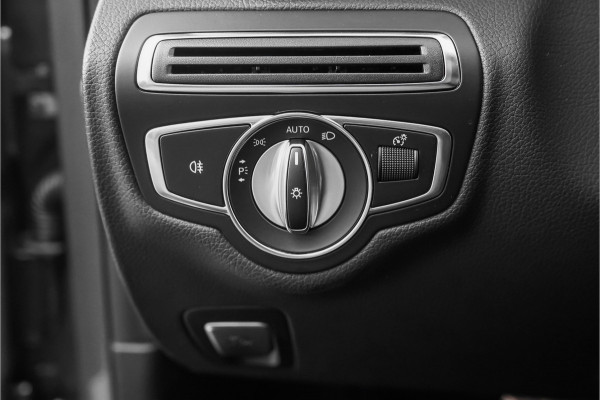 Mercedes-Benz C-Klasse 180 Business Solution AMG Pano Camera