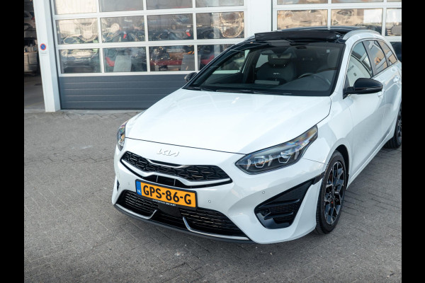 Kia Ceed Sportswagon 1.5 T-GDi GT-Line Navigatie l Stoel stuurwielverwarming l schuif kanteldak l el. kofferklep l GT-line