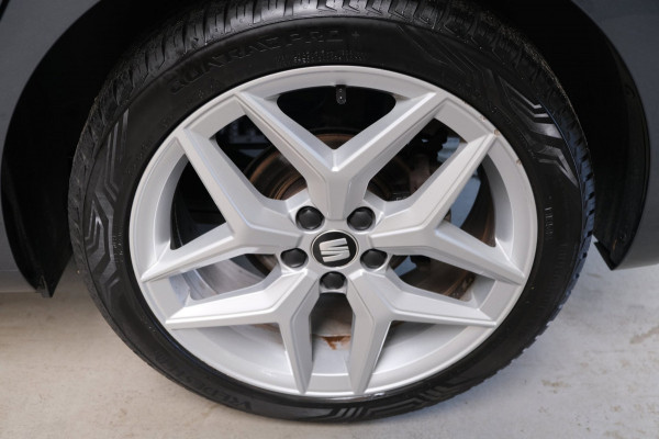 Seat Ibiza 1.0 TSI FR Business Intense Automaat - N.A.P. Airco, Cruise, PDC, Navi, Carplay, Camera.