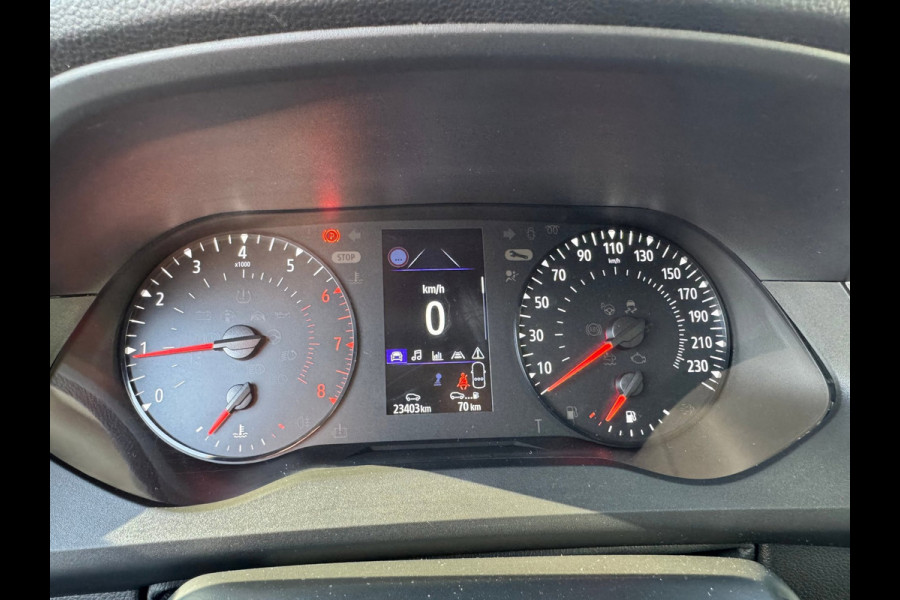 Renault Kangoo TCe 100 Equilibre Trekhaak / Clima / P-sensoren / Apple & Android auto / Lage km stand!