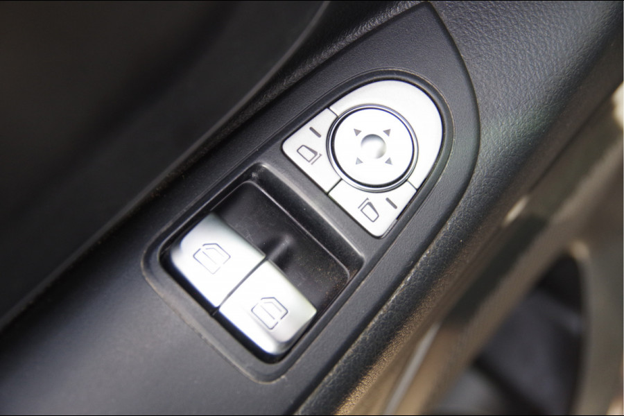 Mercedes-Benz Vito 114 CDI XL L3 AUT. LED, LEDER, TREKHAAK, 18'', AMG GRILLE, CAMERA, NAVI, CRUISE, AIRCO, NL AUTO, NAP
