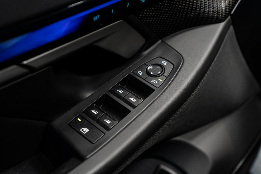 BMW 5 Serie 550e xDrive *M-Sport Pro / Bowers & Wilkins / Panorama / Stoelventilatie / HUD / Surround-view / Keyless*