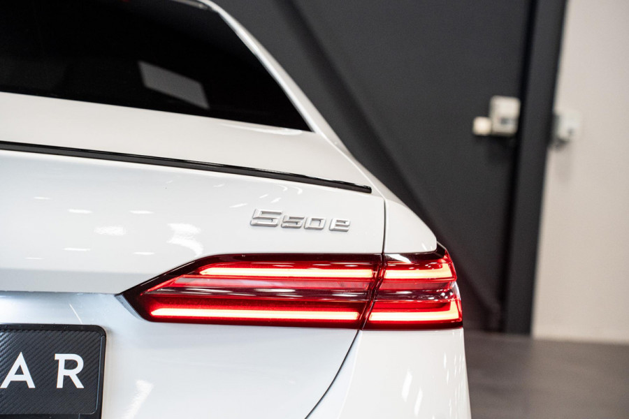 BMW 5 Serie 550e xDrive *M-Sport Pro / Bowers & Wilkins / Panorama / Stoelventilatie / HUD / Surround-view / Keyless*