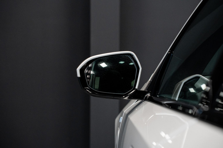 BMW 5 Serie 550e xDrive *M-Sport Pro / Bowers & Wilkins / Panorama / Stoelventilatie / HUD / Surround-view / Keyless*