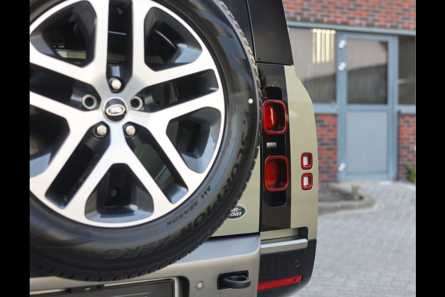 Land Rover Defender P400e X-Dynamic S | Pano - Trekhaak