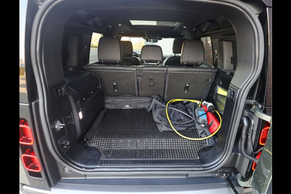 Land Rover Defender P400e X-Dynamic S | Pano - Trekhaak