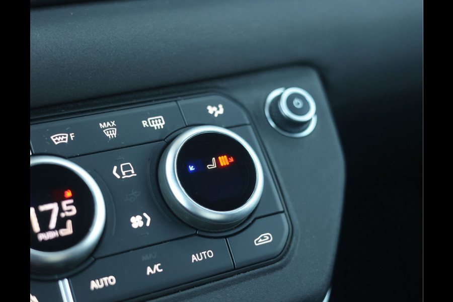 Land Rover Defender P400e X-Dynamic S | Pano - Trekhaak