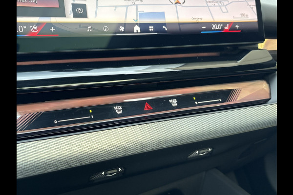 BMW i5 eDrive40 84 kWh | VOL! | Panoramadak | H&K Audio | M Pakket | Stoel- Ventilatie & Verwarming | Memory Seats |