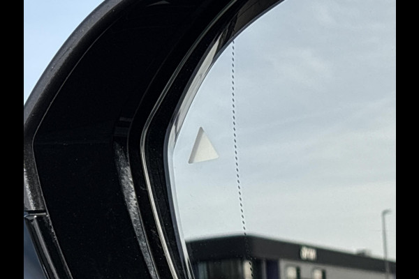 BMW i5 eDrive40 84 kWh | VOL! | Panoramadak | H&K Audio | M Pakket | Stoel- Ventilatie & Verwarming | Memory Seats |