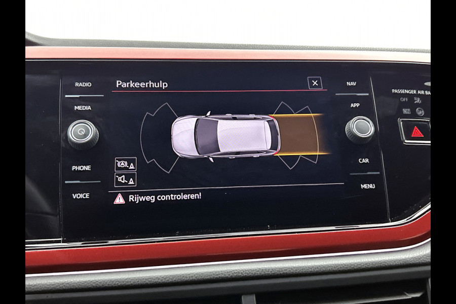 Volkswagen Polo 2.0 TSI GTI( Goed OnderH, Navi, PDC V+A, StoelV, App-Connect, Cruise Con, Etc)