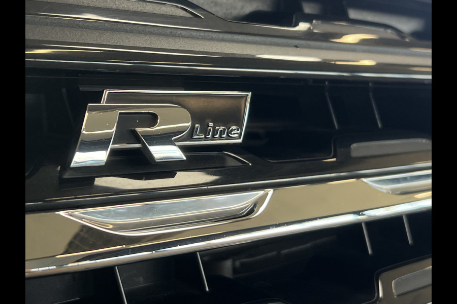 Volkswagen T-Cross 1.0 TSI 115pk R-Line | Carplay | 18" | Camara | Stoelverwarming | LED | Digitaal Display | 100% Dealer Onderhouden!