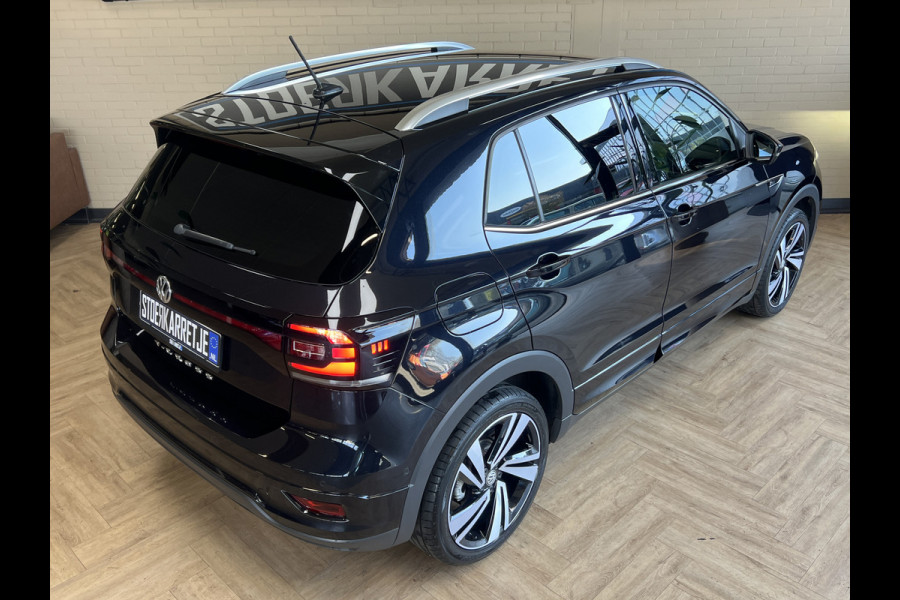 Volkswagen T-Cross 1.0 TSI 115pk R-Line | Carplay | 18" | Camara | Stoelverwarming | LED | Digitaal Display | 100% Dealer Onderhouden!