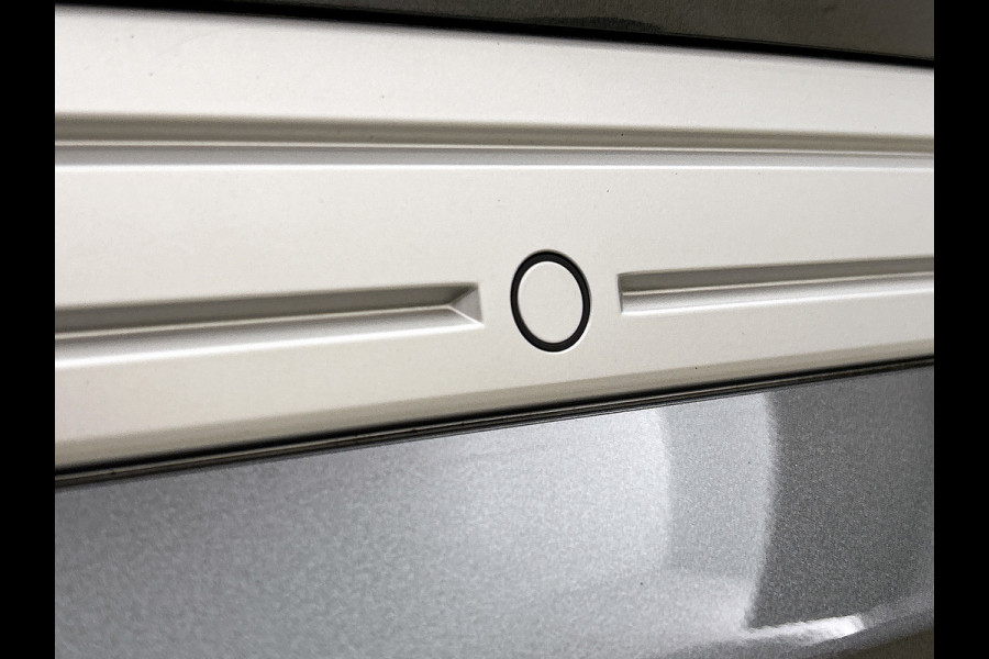 Audi e-tron S quattro 95 kWh (NL-auto, Trekhaak, Camera, StoelV, Carplay/ Android, PDC V+A, Adapt Cruise, Etc)