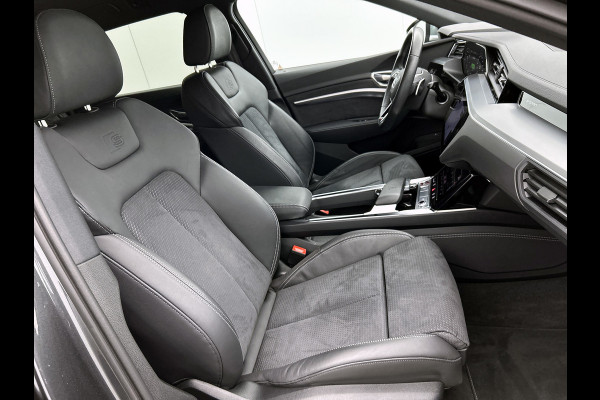 Audi e-tron S quattro 95 kWh (NL-auto, Trekhaak, Camera, StoelV, Carplay/ Android, PDC V+A, Adapt Cruise, Etc)