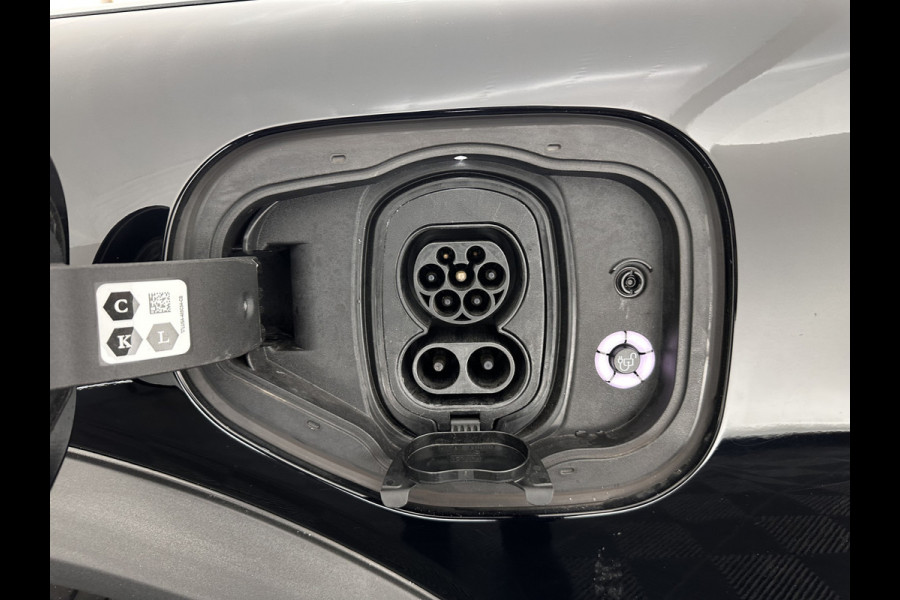 Ford Mustang Mach-E RWD 75 kWh [ 3-Fase-11kW] {SOH-89%} (INCL.BTW) *LEATHER | FULL-LED | DAB | DIGI-COCKPIT | KEYLESS | NAVI-FULLMAP | CARPLAY | HEATED-COMFORTSEATS | TOPVIEW | ADAPTIVE-CRUISE | PRIVACY-GLASS | 18'' ALU*