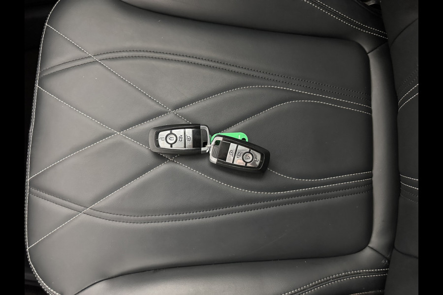 Ford Mustang Mach-E RWD 75 kWh [ 3-Fase-11kW] {SOH-89%} (INCL.BTW) *LEATHER | FULL-LED | DAB | DIGI-COCKPIT | KEYLESS | NAVI-FULLMAP | CARPLAY | HEATED-COMFORTSEATS | TOPVIEW | ADAPTIVE-CRUISE | PRIVACY-GLASS | 18'' ALU*