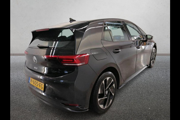 Volkswagen ID.3 Pro 58 kWh Airco ECC Navi Carplay Stoel/Stuurwielverwarming 18" LM Velgen PDC VA