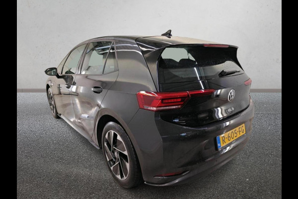 Volkswagen ID.3 Pro 58 kWh Airco ECC Navi Carplay Stoel/Stuurwielverwarming 18" LM Velgen PDC VA
