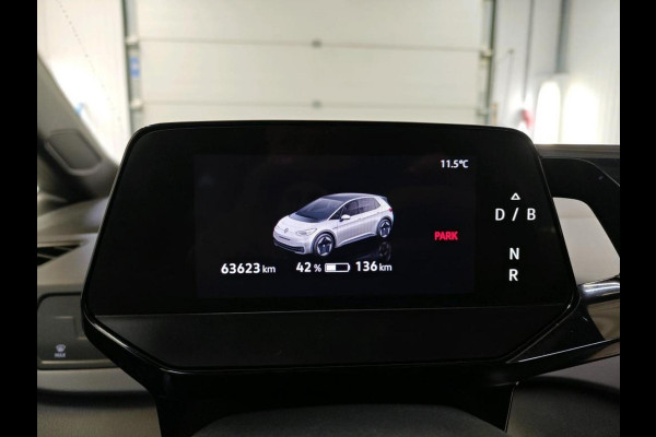 Volkswagen ID.3 Pro 58 kWh Airco ECC Navi Carplay Stoel/Stuurwielverwarming 18" LM Velgen PDC VA