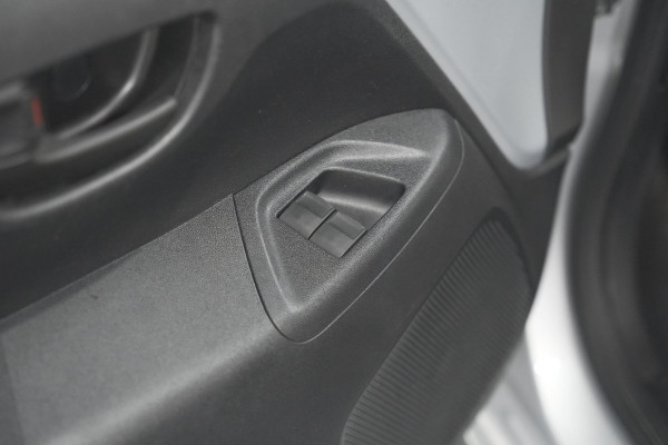 Citroën C1 1.0 VTi Feel | Airco | Bluetooth Radio | 5 Deurs | Allseasonbanden