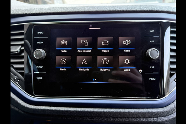 Volkswagen T-Roc 1.5 TSI Sport Business R / Automaat / 150 PK / NAVI + Camera / Clima / Stoelverwarming / Apple Car-Play-Android