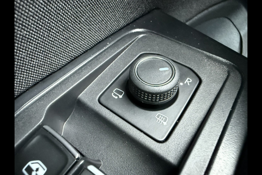 Volkswagen T-Roc 1.5 TSI Sport Business R / Automaat / 150 PK / NAVI + Camera / Clima / Stoelverwarming / Apple Car-Play-Android