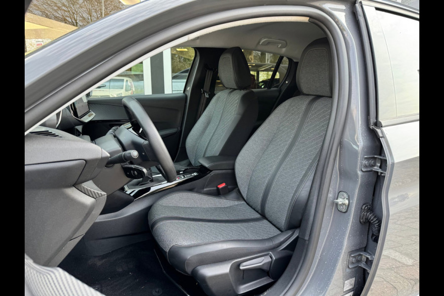 Peugeot 208 1.2 PureTech 100 Allure Navi / 360 Camera / P-sensoren rondom / Pack Vision