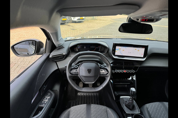 Peugeot 208 1.2 PureTech 100 Allure Navi / 360 Camera / P-sensoren rondom / Pack Vision