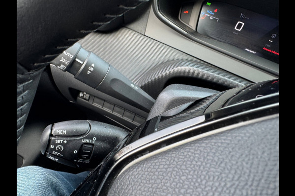 Peugeot 208 1.2 PureTech 100 Allure Navi / 360 Camera / P-sensoren rondom / Pack Vision