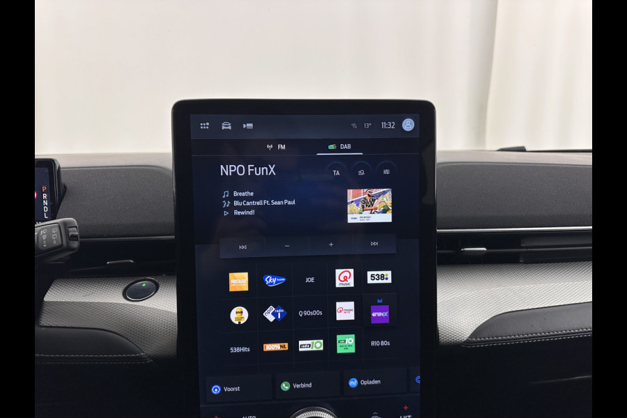 Ford Mustang Mach-E RWD 75 kWh [ 3-Fase-11kW] {SOH-86%} (INCL.BTW) *LEATHER | FULL-LED | DAB | DIGI-COCKPIT | KEYLESS | NAVI-FULLMAP | CARPLAY | HEATED-COMFORTSEATS | TOPVIEW | ADAPTIVE-CRUISE | PRIVACY-GLASS | 18'' ALU*