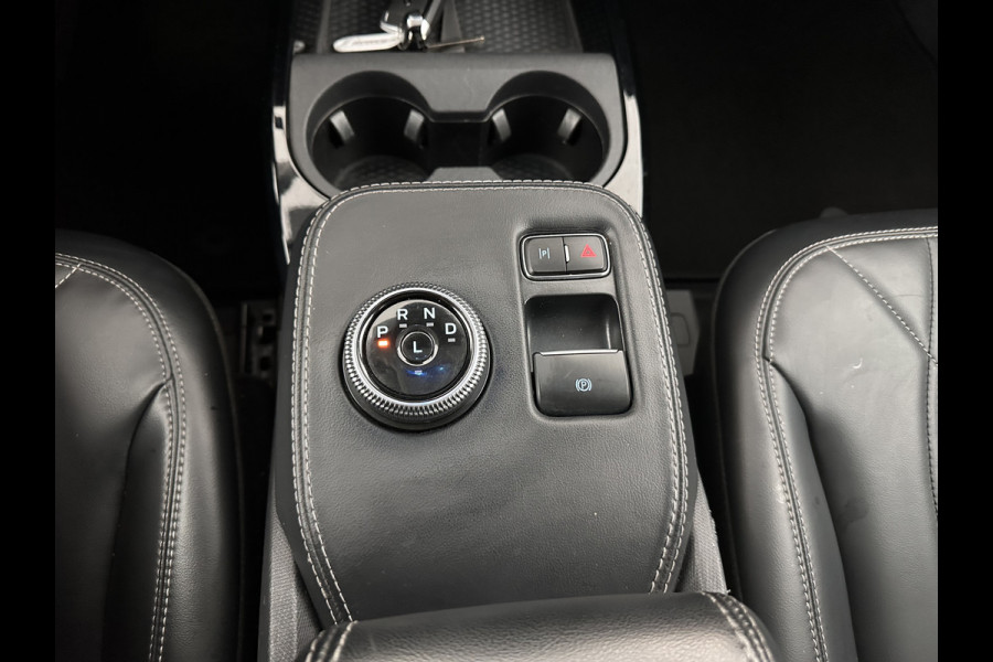 Ford Mustang Mach-E RWD 75 kWh [ 3-Fase-11kW] {SOH-86%} (INCL.BTW) *LEATHER | FULL-LED | DAB | DIGI-COCKPIT | KEYLESS | NAVI-FULLMAP | CARPLAY | HEATED-COMFORTSEATS | TOPVIEW | ADAPTIVE-CRUISE | PRIVACY-GLASS | 18'' ALU*
