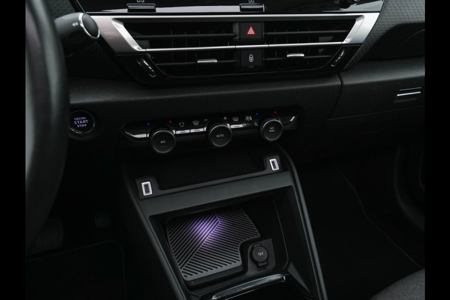 Citroën Ë-C4 Feel 50 kWh [ 3-Fase-11kW ] (INCL-BTW) *PANO | HEAD-UP | LEATHER-FABRIC | FULL-LED | DIGI-COCKPIT | BLINDSPOT | CARPLAY | COMFORT-SEATS | ECC | LANE-ASSIST | KEYLESS | PDC | CRUISE | DAB  | CCS-FASTLOADER | 18''ALU*