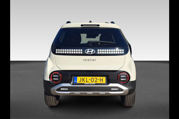Hyundai Inster Evolve 49 kWh Incl. Vehicle-to-load | Draadloze telefoonlader | Apple Carplay/Android Auto