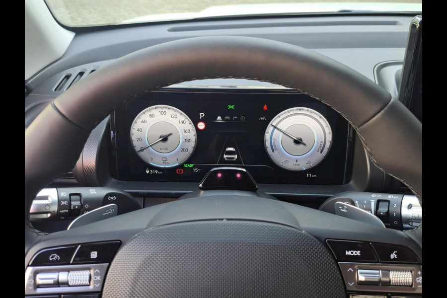 Hyundai Inster Evolve 49 kWh Incl. Vehicle-to-load | Draadloze telefoonlader | Apple Carplay/Android Auto