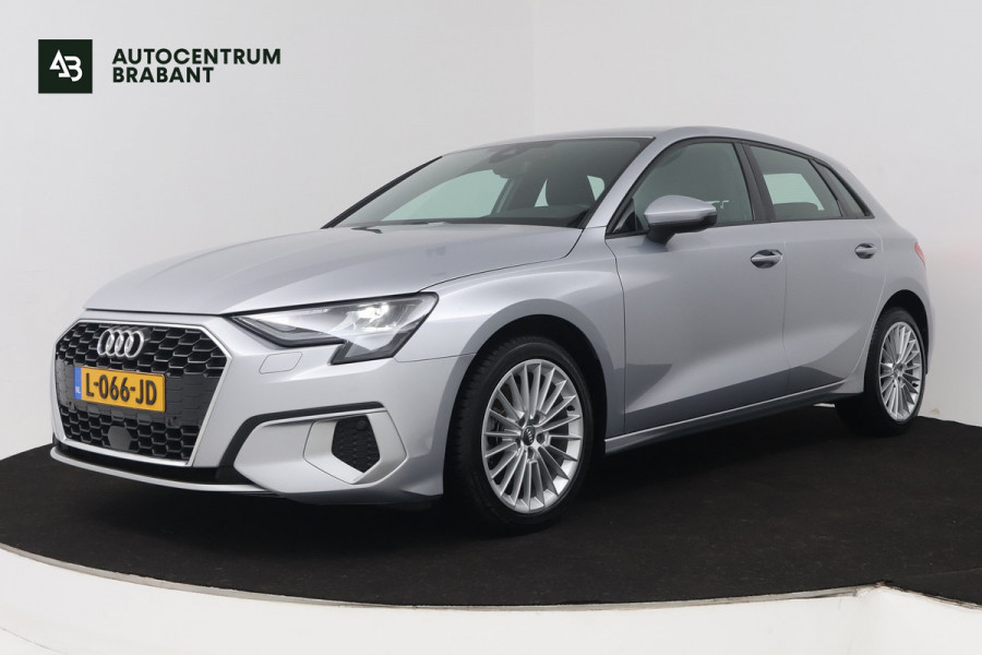 Audi A3 Sportback 35 TFSI S edition (STOELVERWARMING, ELEKTR STOELEN, NAVIGATIE, DIGITALE COCKPIT, LANE-ASSIST, SENSOREN)