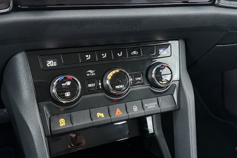 Škoda Kodiaq 1.5 TSI Business Edition (ACHTERUITRIJCAMERA, NAVIGATIE, CARPLAY, CRUISE CONTROL, PARKEERSENSOREN)